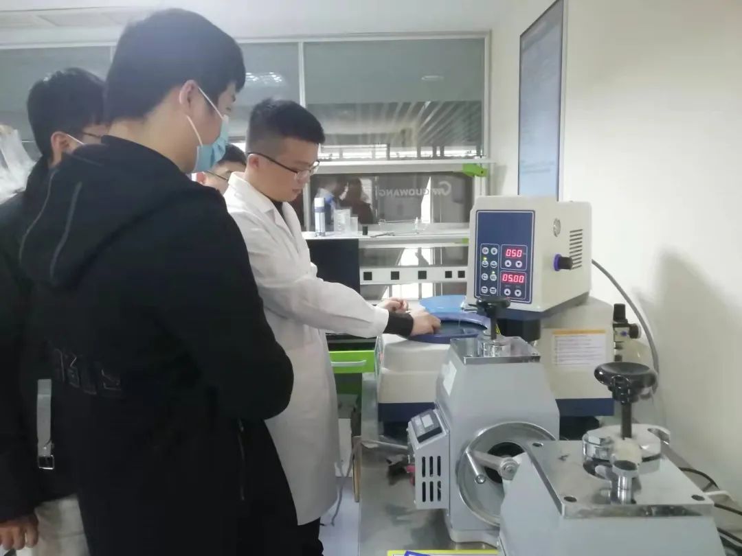 温州大学平阳智能制造研究院举办维氏硬度检测技术业务培训